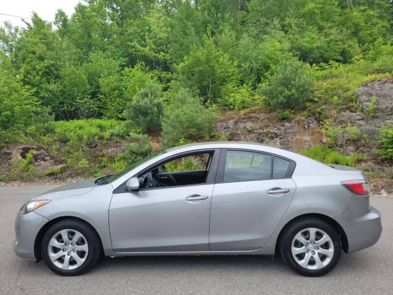 2013 Mazda MAZDA3 i Sport