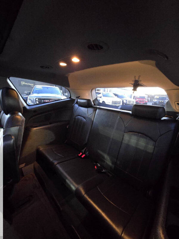 2014 Chevrolet Traverse LTZ
