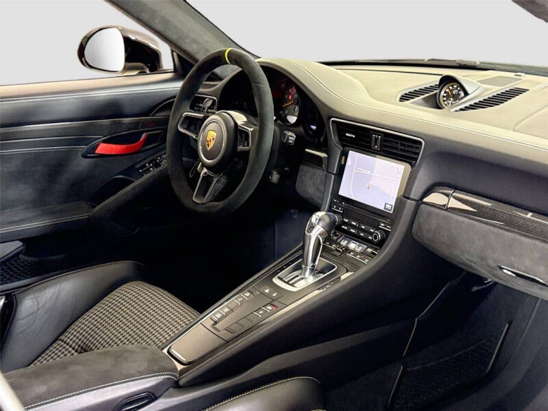 2019 Porsche 911 GT3 RS