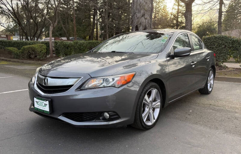 2013 Acura ILX 2.0L w/Tech