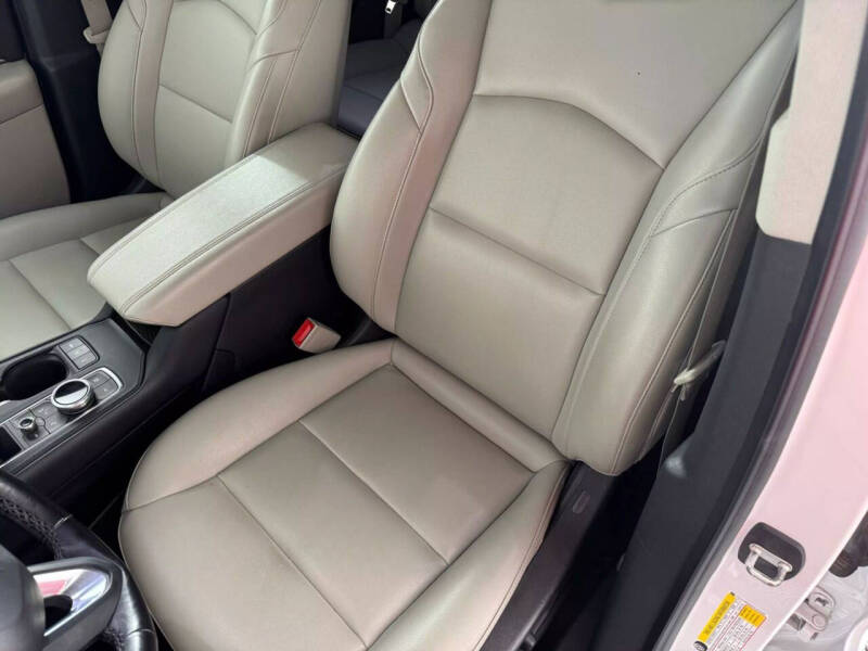 2019 Cadillac XT4 Luxury