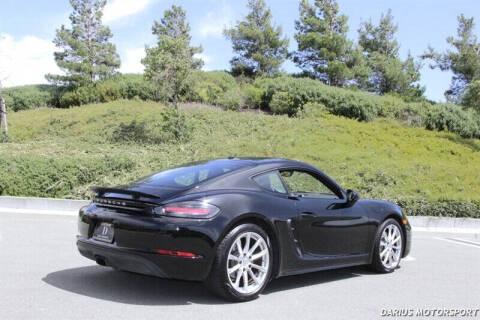 2019 Porsche 718 Cayman