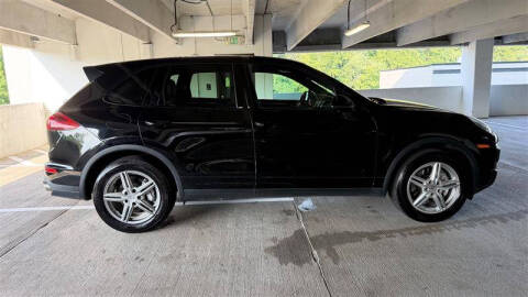2016 Porsche Cayenne S