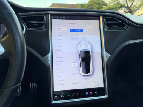 2013 Tesla Model S Performance