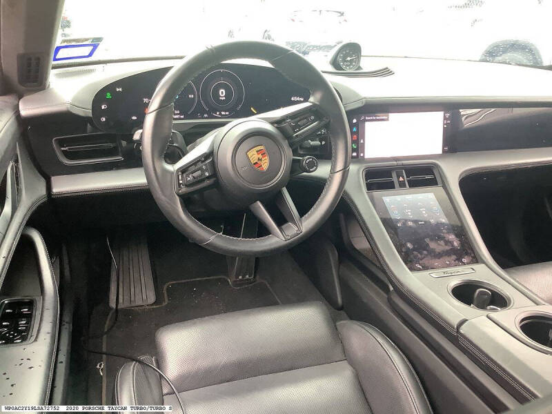 2020 Porsche Taycan Turbo