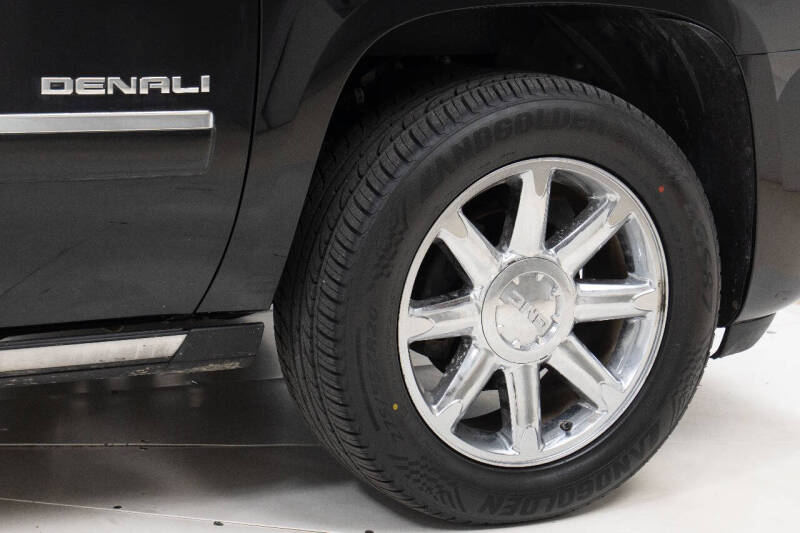 2011 GMC Yukon Denali