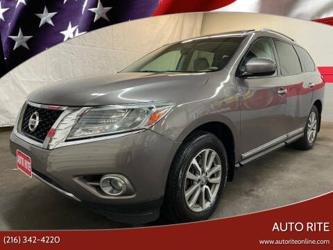 2014 Nissan Pathfinder for sale at Auto Rite in Bedford Heights OH