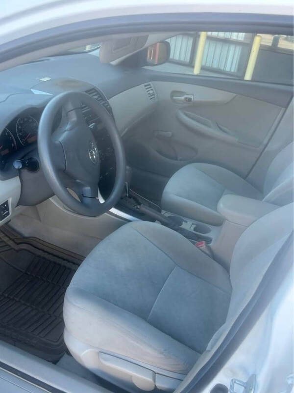 2009 Toyota Corolla LE