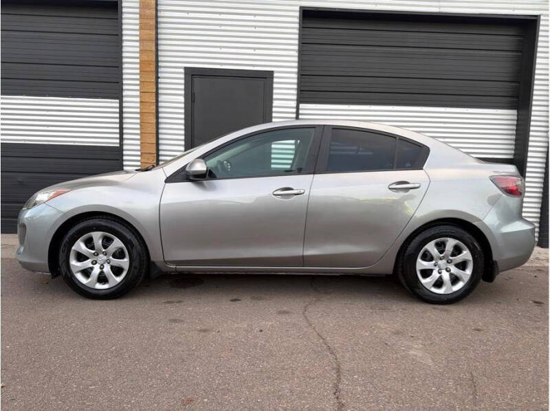 2013 Mazda MAZDA3 i SV