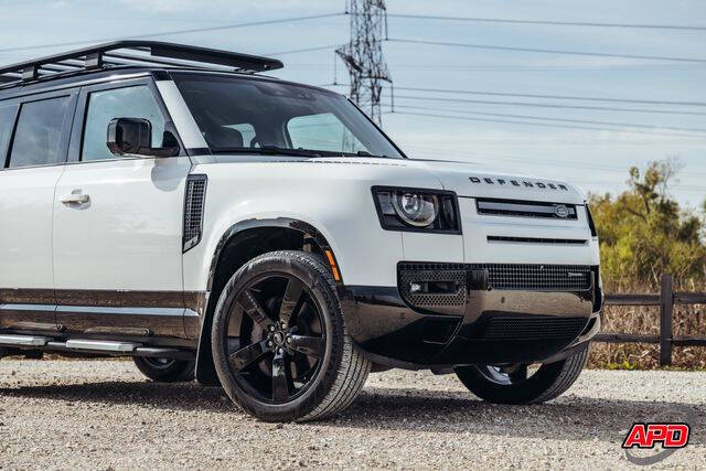 2022 Land Rover Defender 110 X-Dynamic HSE