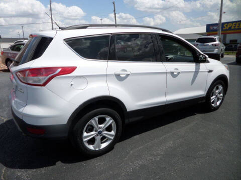 2016 Ford Escape SE