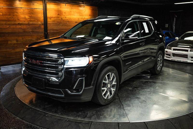 2023 GMC Acadia SLT