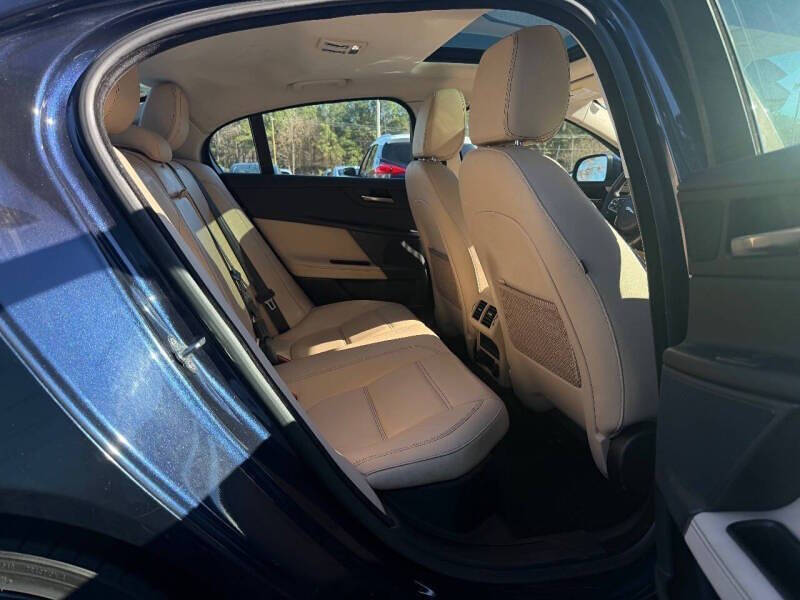 2017 Jaguar XE 35t Prestige