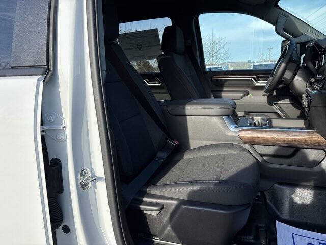 2026 Chevrolet Silverado 3500HD CC LT