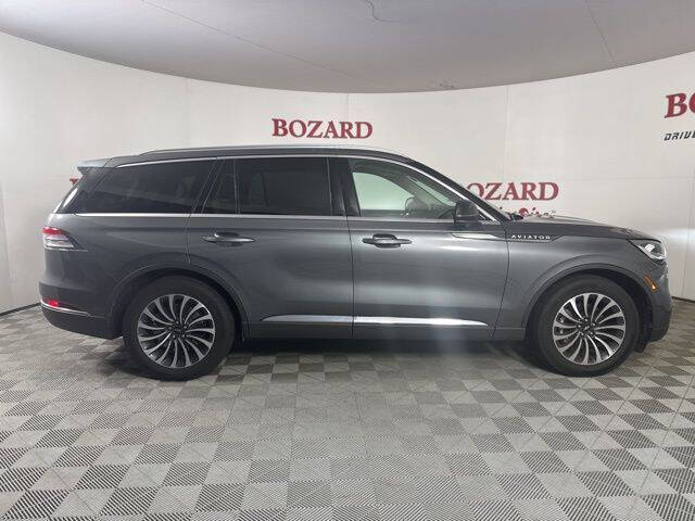 2023 Lincoln Aviator Standard