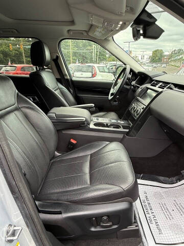 2018 Land Rover Discovery SE