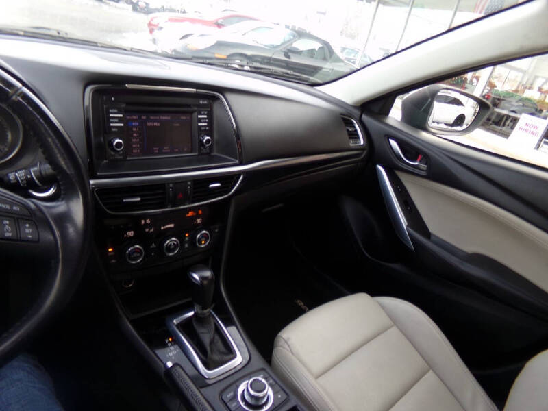 2015 Mazda MAZDA6 i Touring