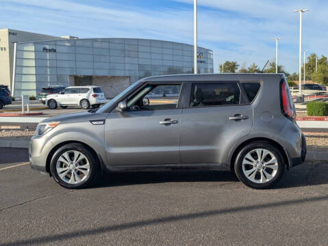 2015 Kia Soul +