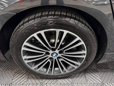 2018 BMW 5 Series 530i