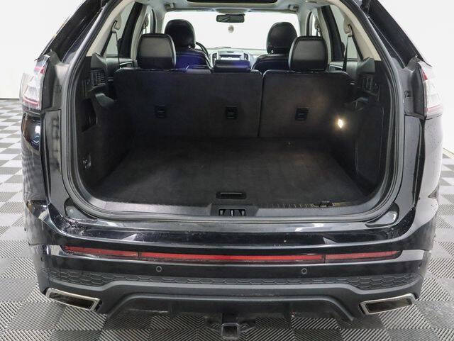 2016 Ford Edge Sport