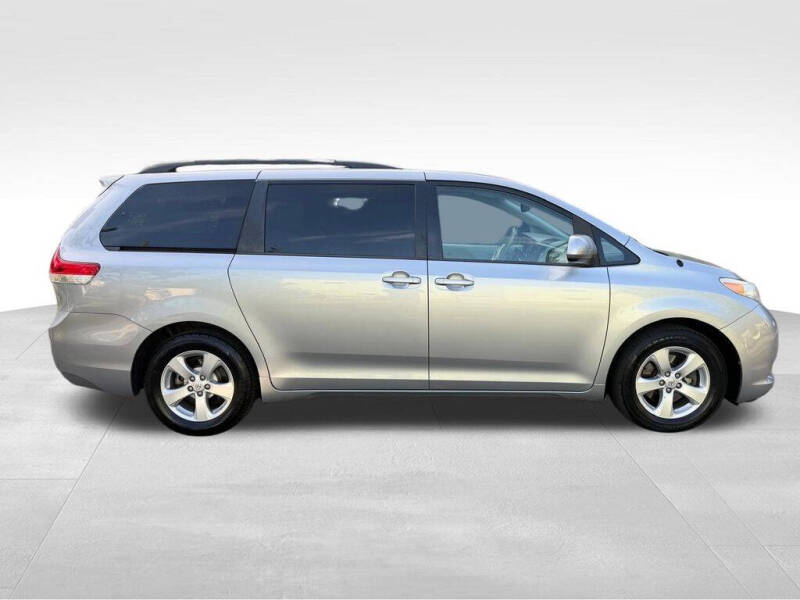 2013 Toyota Sienna