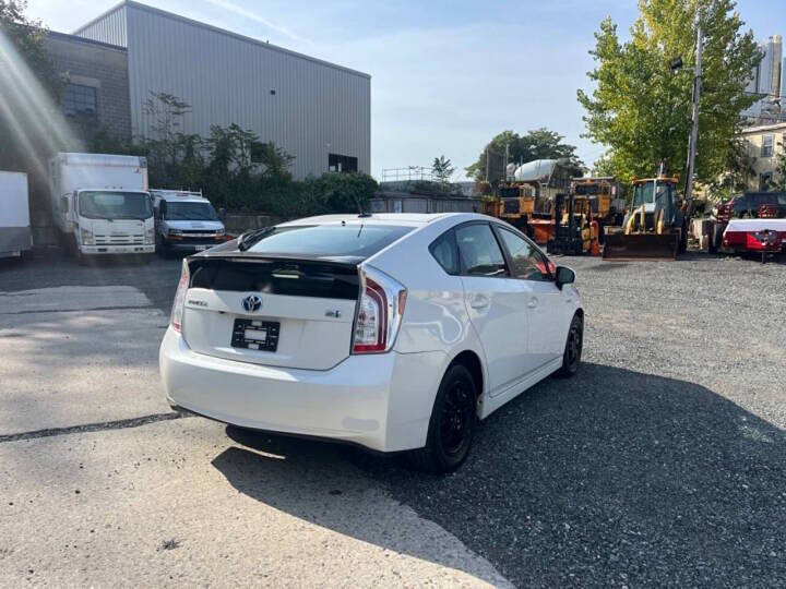 2012 Toyota Prius Three