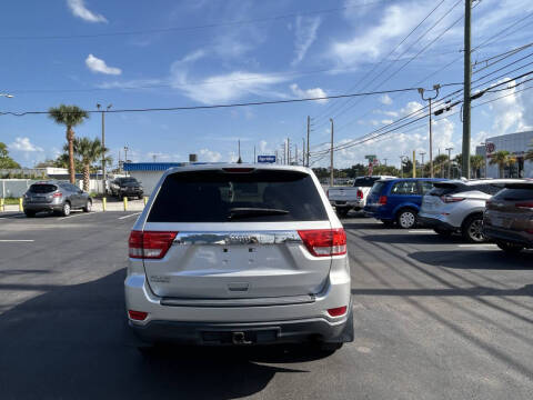 2012 Jeep Grand Cherokee Laredo