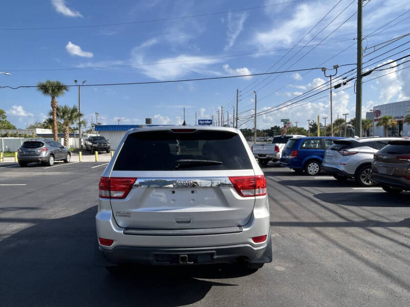 2012 Jeep Grand Cherokee Laredo