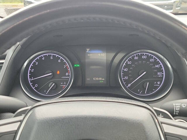 2019 Toyota Camry SE