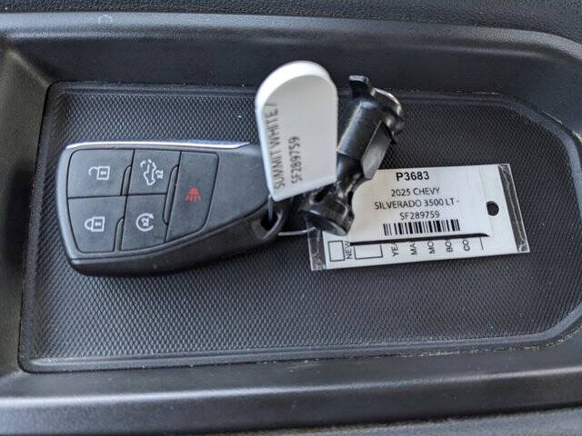 2025 Chevrolet Silverado 3500HD