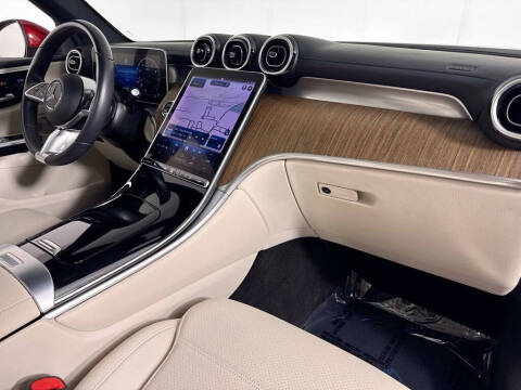 2023 Mercedes-Benz GLC GLC 300