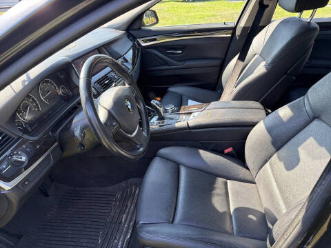 2016 BMW 5 Series 528i