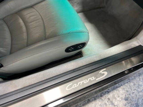 1996 Porsche 911 Carrera 4S