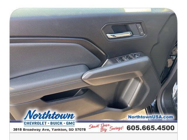 2025 GMC Canyon Elevation