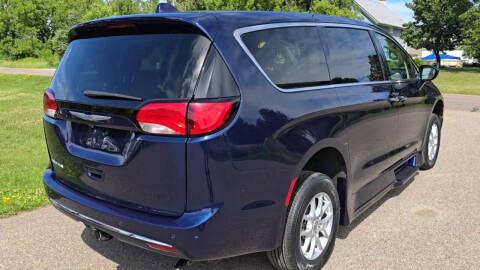 2020 Chrysler Pacifica Touring