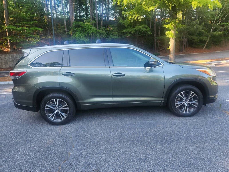 2016 Toyota Highlander XLE