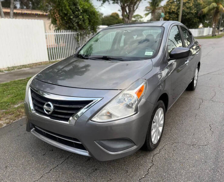 2019 Nissan Versa