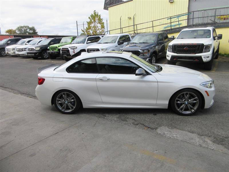 2016 BMW 2 Series M235i