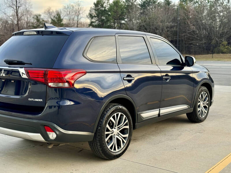 2018 Mitsubishi Outlander ES