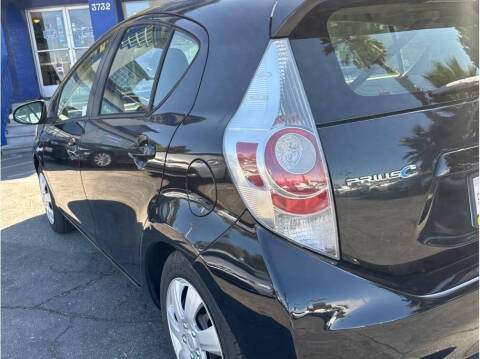 2013 Toyota Prius c