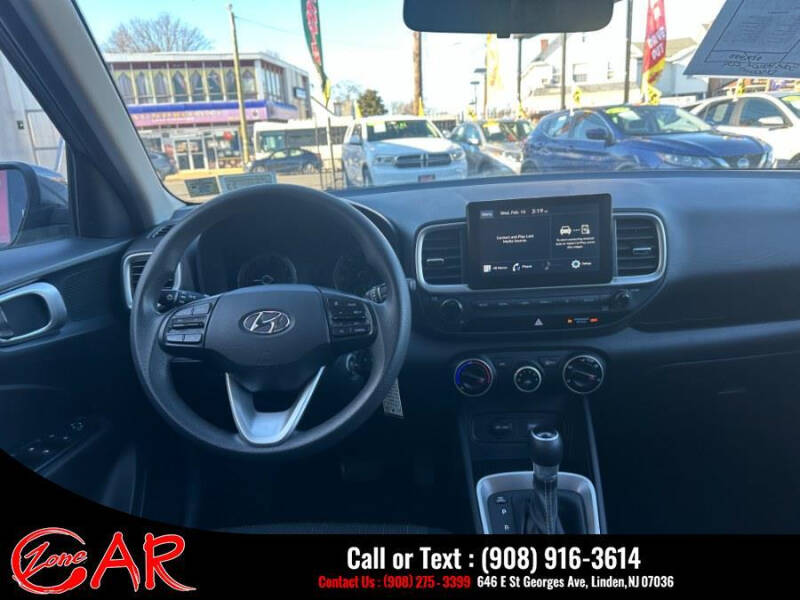 2021 Hyundai Venue SE