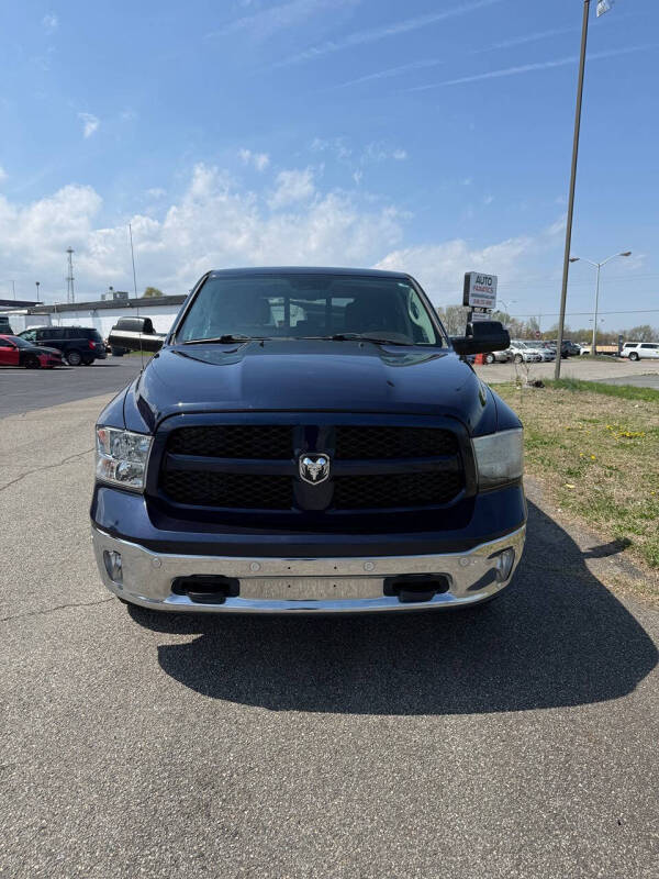 2015 RAM 1500 SLT