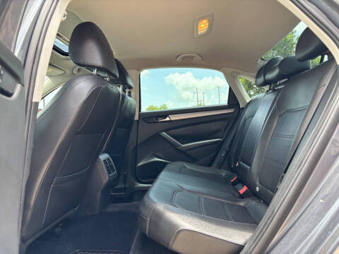 2014 Volkswagen Passat 2.0L TDI SE