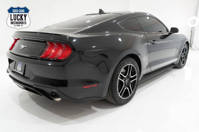 2022 Ford Mustang