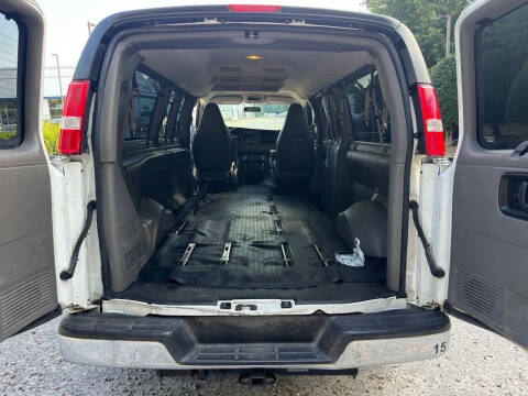 2018 Chevrolet Express LS 3500