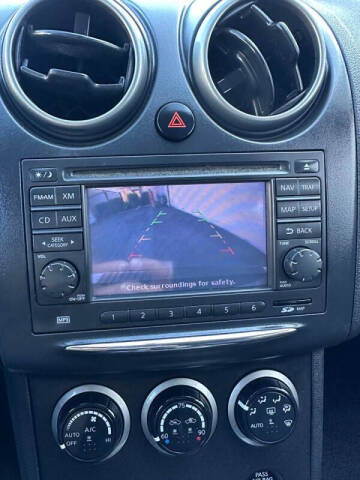 2011 Nissan Rogue SV