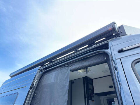 2025 Mercedes-Benz Sprinter