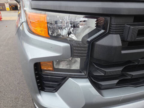 2023 Chevrolet Silverado 1500 Custom