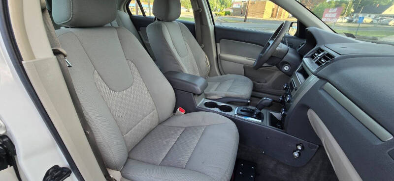 2012 Ford Fusion S