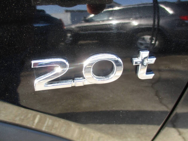 2018 Infiniti QX30 Essential